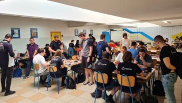 mladi društvo zabava capybara