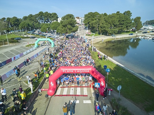 Foto Plava laguna - polumaraton 2024