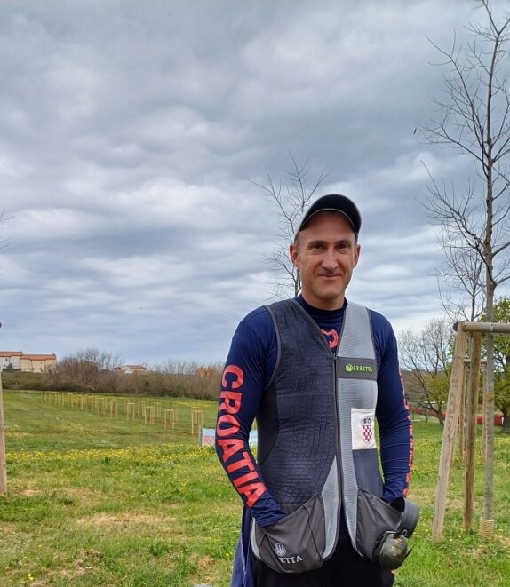 NOVIGRAD Još dvije nagrade u obitelji Cernogoraz Giovanniju titula