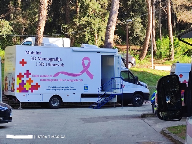Mobilni mamograf u Poreču - Foto Tanja Kocijančić