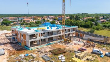 Foto Grad Poreč - Vrtić u Varvarima odlično napreduje