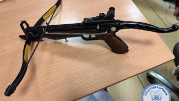 samostrel oružje pula policija mup