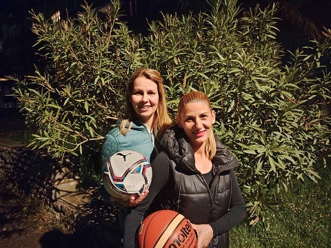 Organizatorice humanitarne akcije Nataša CVijanović i Hyrije Maksuti porec