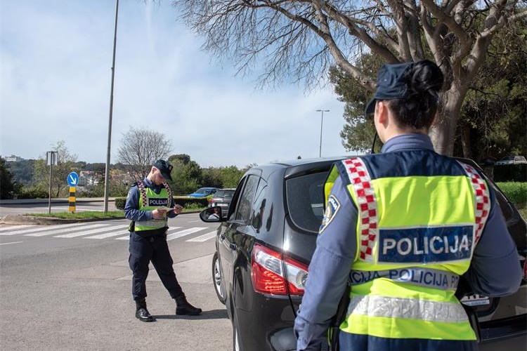 policija promet