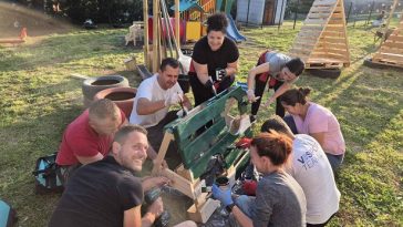 Kaštelirski roditelji u volonterskoj akciji za djecu u vrtiću