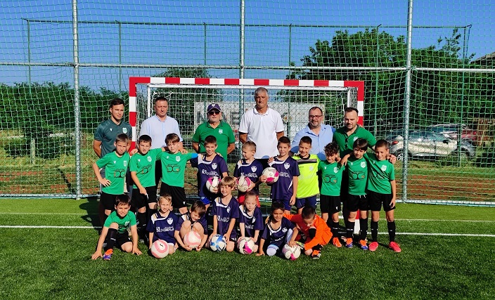 Otvaranje novog nogometnog igrališta u Kašteliru - Foto Tanja Kocijančić