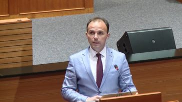 Loris Peršurić u Saboru - Foto IDS