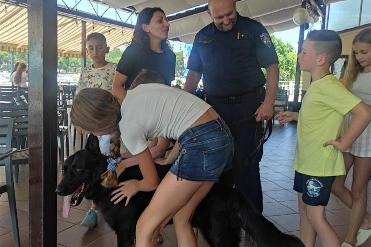 Foto: PU istarska valbandon dječji ljetni kamp