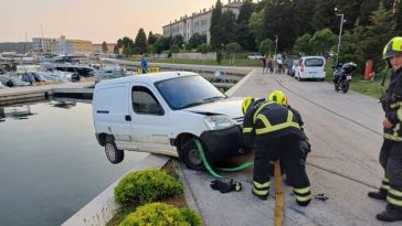 vatrogasci auto skoro u moru marina polesana