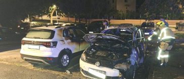 Foto Vatrogasci Poreč - Požar automobil u Špadićima