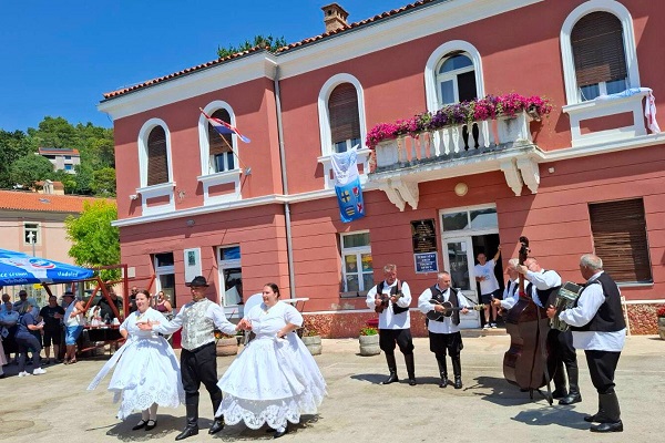Susret 4 Novigrada - Foto Grad Novigrad Cittanova