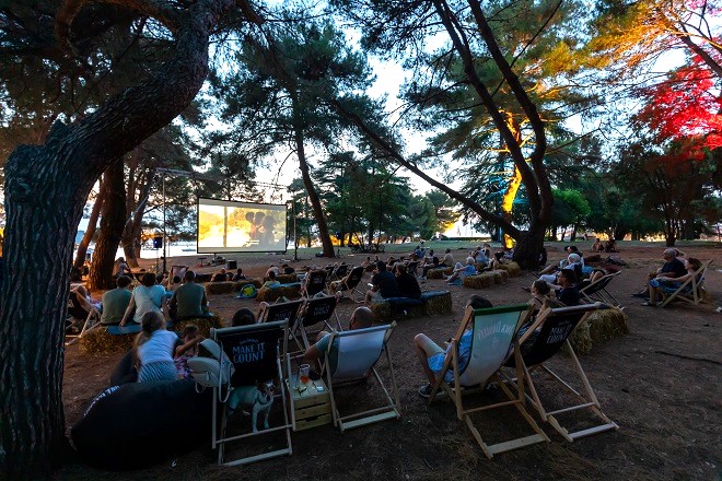 kino film plaža pod zvijezdama poreč