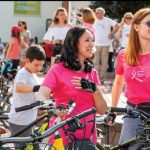 humanitarna biciklijada Poreč podrška oboljelima od raka Bicicletta rosa Nova Vas rekreativna utrka Parenzana psihološka pomoć onkološkim pacijentima događanja Poreč kolovoz 2025 biciklistički klub Poreč NOVA VAS/POREČ: U subotu humanitarna biciklijada Bicicletta rosa za pomoć onkološkim pacijentima
