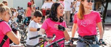 humanitarna biciklijada Poreč podrška oboljelima od raka Bicicletta rosa Nova Vas rekreativna utrka Parenzana psihološka pomoć onkološkim pacijentima događanja Poreč kolovoz 2025 biciklistički klub Poreč NOVA VAS/POREČ: U subotu humanitarna biciklijada Bicicletta rosa za pomoć onkološkim pacijentima
