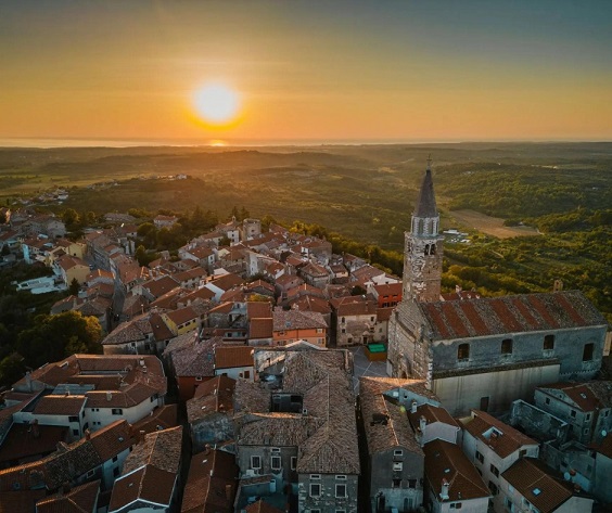 Kino Oko - Foto TZ Buje i POU Buje