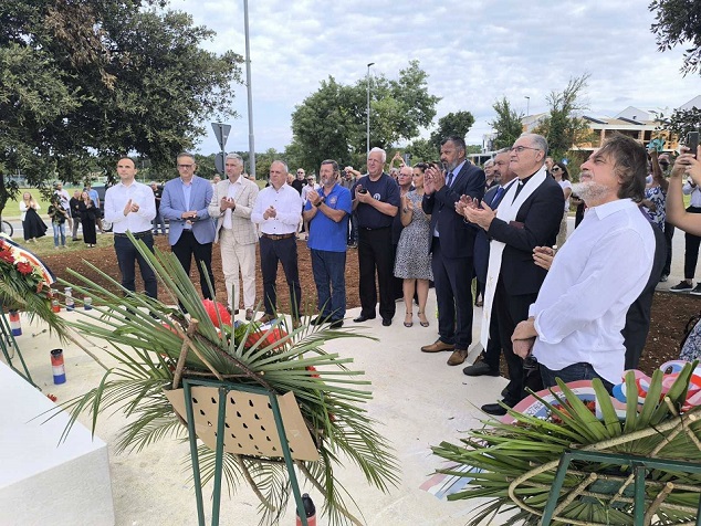 Funtana svečano inaugurirala spomenik hrvatskim braniteljima: 