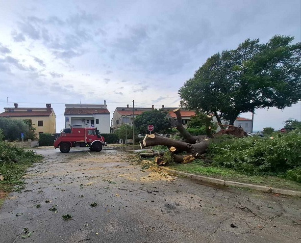 Foto Vatrogasci Poreč