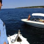 Foto Policijska uprava istarska more policija policajac barka plovilo ljeto