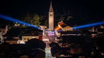 Veliki trg - Foto Grad Novigrad Cittanova