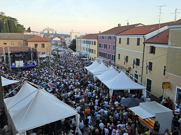 Dani grožđa u bujama 2025.