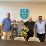 Obitelj Ipša - vlasnici konobe More u Funtani na prijemu kod općinskih čelnika