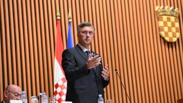 Foto Vlada RH - Andrej Plenković