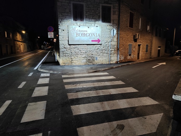 Foto Tanja Kocijančić - Obnovljena cesta u Višnjanu puštena u promet ovog vikenda
