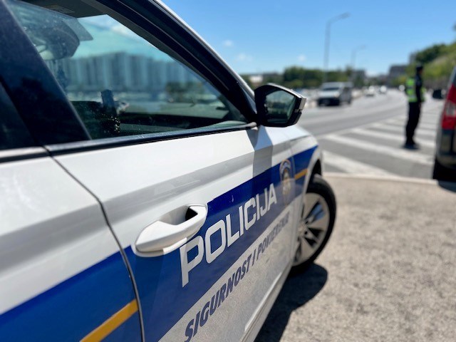 Foto policija - ilustracija