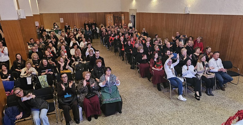 Valentinovo u Kašteliru uz susret zborova i klapa