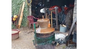 Carinska zapljena duhana cigareta i rakije u Bujama i Splitu 2026