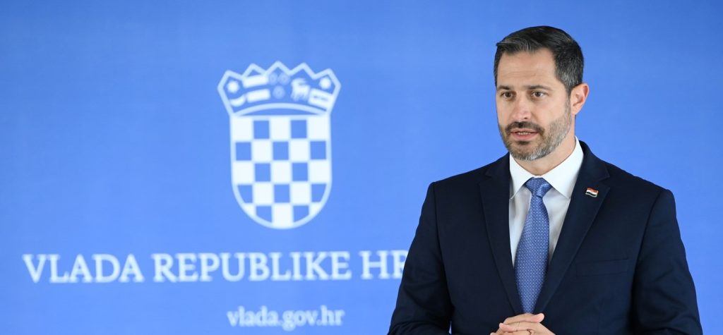 vlada ministar turizma tonči glavina