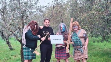 Maškare u Novigradu - Foto Grad Novigrad