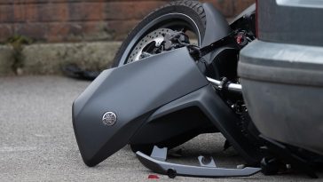 NE DIRAJ FOTKU PIXSELL NESREĆA