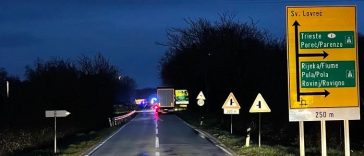 Nesreća na ulazu u Krunčiće na cesti prema Lovreču - Foto Istra Terra Magica