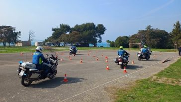 Policijski motoristi na poligonu za trening istra pula