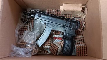 automatski pištolj oružje