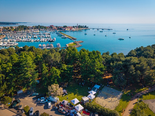 Foto TZ Novigrad - ilustracija - Prvojmajski piknik