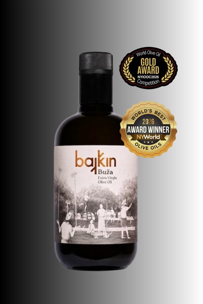 Foto OPG Loris Bajkin - medalja za najbolje maslinovo ulje u New Yorku buža