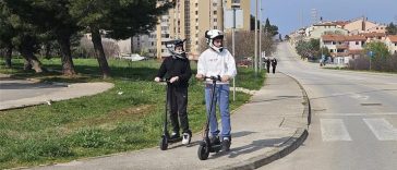 Djeca na romobilima - Foto istarska policija