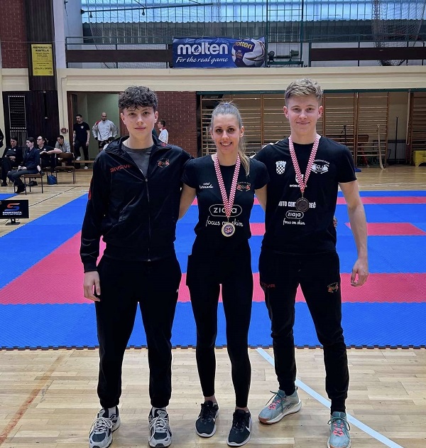 Foto Kickboxing klub Zeus Vižinada - Prvenstvo Hrvatske u Kutini ritoša-arman-dražetić