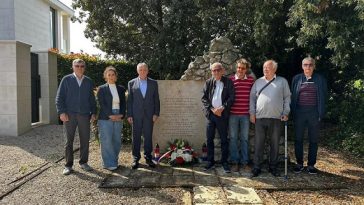 Foto Općina Vrsar - Polaganje vijenaca na spomeniku Aldu Negriju
