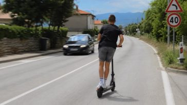 romobil mup policija