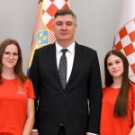 USB kod predsjednika RH 1 (Izvor Ured predsjednika Republike Hrvatske - Foto Tomislav Bušljeta