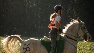 Marta Marinac i konj Basil