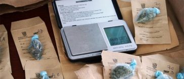 droga policija paketići