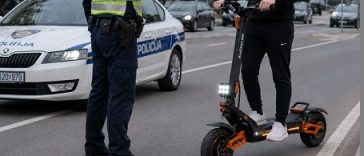 Foto policija - ilustracija