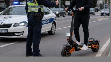 Foto policija - ilustracija