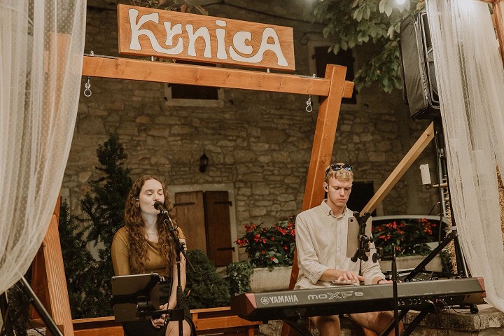 Duo Summer Fever - Karlo i Karla, photo by Loris Zupanc