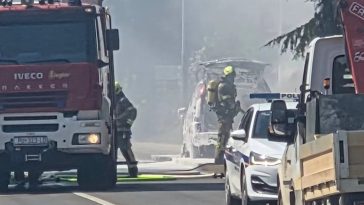 Foto Istra Terra Magica - Požar automobila u Poreču nedaleko Lakopa