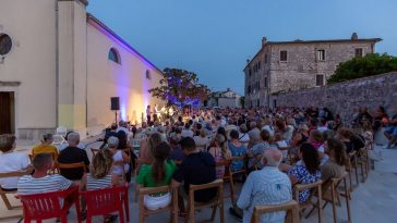 Foto TZ Funtana koncert trg svetog berarda ljeto 2026
